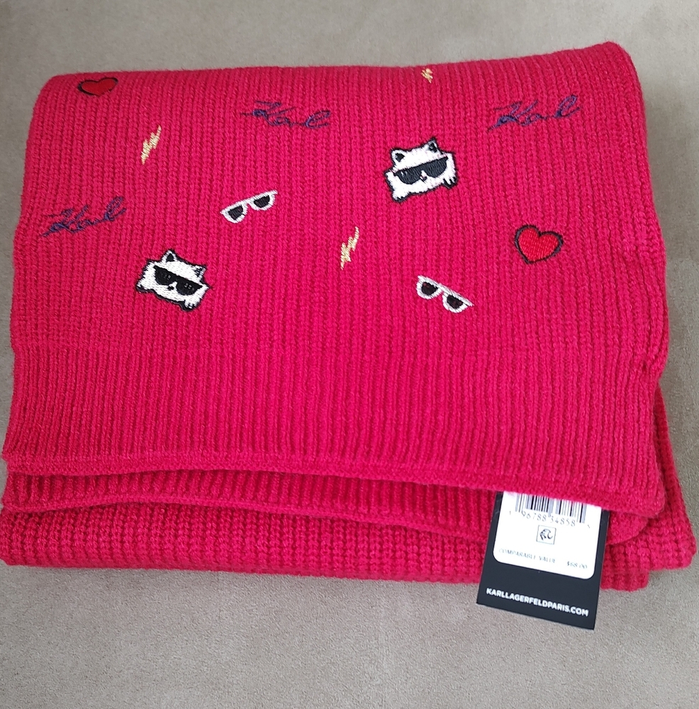 Karl Lagerfeld scarf